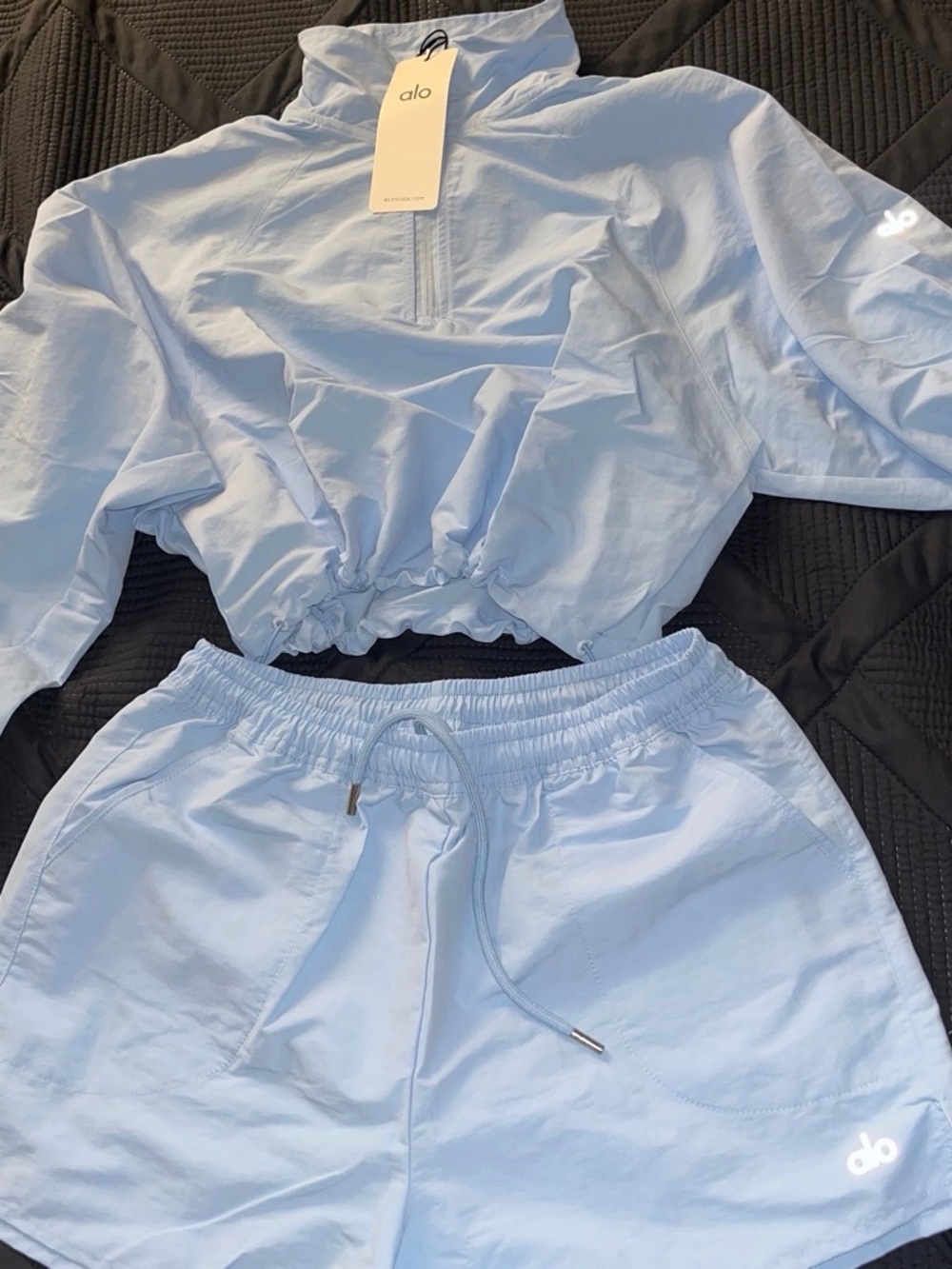 ALO Yoga Women's Light Blue Athletic Drawstring Shorts